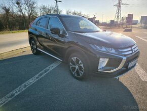 Mitsubishi Eclipse Cross 1,5T MIVEC Instyle CVT 4 WD - 4