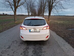 Hyundai i30 combi 1,6crdi - 4