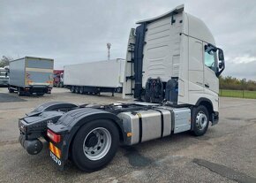 Volvo FH 13 Globetrotter XL 500 4x2 nafta 375 kw - 4