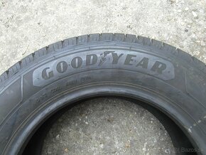 215/65 R16C - 4