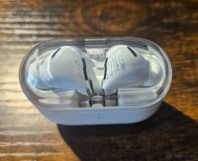 Samsung Galaxy Buds3 Pro - 4