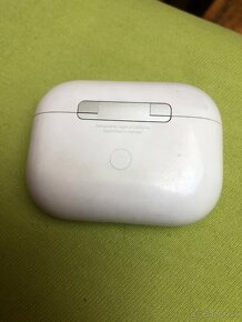 nabíjaci obal na air pods - 4