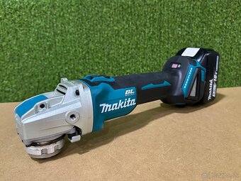 Makita DGA517Z Aku uhlová brúska 125mm, Li-ion 18V - 4