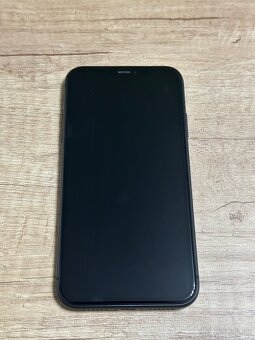 Apple iPhone 11, 64 GB, čierny - 4