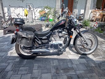 Suzuki intruder 600 - 4