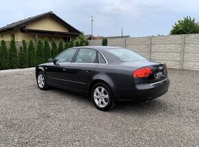 AUDI A4 2.0 PREMIUM - 4