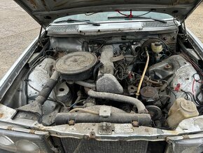 Motor Mercedes W123 300d - 4