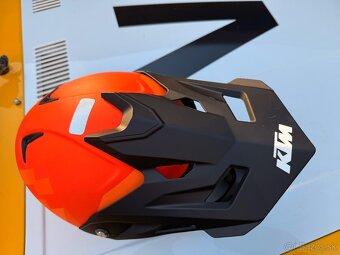 Helma KTM xs - 4