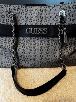 Kabelka GUESS - 4