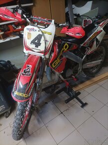 Predám Honda 125 - 4