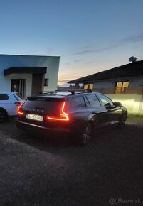 Volvo V60 D3 AT8 Momentum - 4