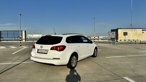 Predam Opel Astra Sports Tourer, 1. majitel, kupene na SK - 4