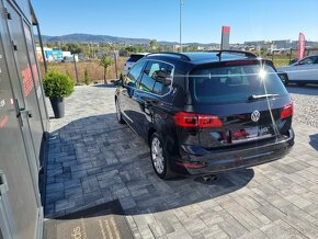 Volkswagen Golf Sportsvan 2.0 TDI BMT 150k Highline - 4