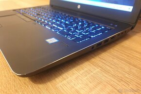 Perfektný HP Zbook 15 G3 - 4