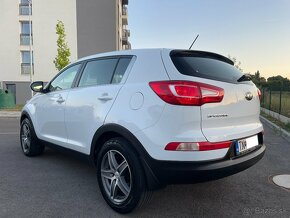 -- KIA SPORTAGE 1.6 benzín GDI 2WD -- - 4