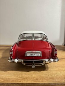 Tatra 603 1:8 Deagostini - 4