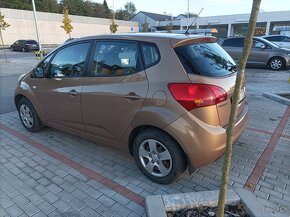 Kia Venga 1.4 - 4