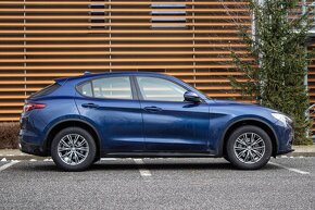 Alfa Romeo Stelvio - 4