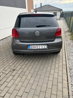 Vw polo  Highline 6R 1.6tdi 66kw 2010 - 4