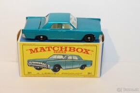Matchbox RW Lincoln continental - 4