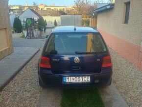 Golf 4 - 4