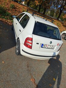 Skoda fabia 1.4  50kw - 4