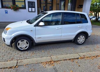 Ford Fusion 1,4 16V benzín manuál 59 kw - 4