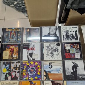 CD-čKA...PINK FLOYD,RED HOT CHILI PEPPERS,QUEEN,HAMMER FALL, - 4