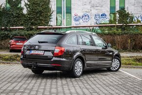 Škoda Superb Combi 1.6 TDI Greenline Ambition - 4