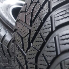 Predam zimné pneu 215/60 R16 - 4