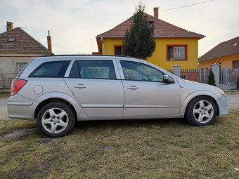 Predám Opel Astra 1.9 CDTI - 4