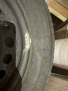 Hankook 205/60/R16 - 4