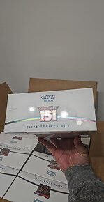 Pokémon Scarlet & Violet 151 Elite Trainer Box - 4