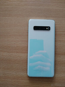 Samsung Galaxy S10 - 4