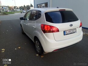 Kia Venga 1.4i 2011 - 4