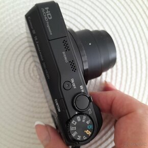 SONY CyberShot HD - 4