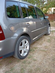 Vw Touran higline 2007 - 4