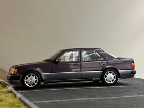 1:18 Mercedes-Benz 500E (W124) Purple - NOREV - 4