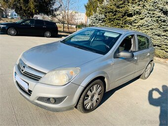 Opel Astra H 2008, 1.4 benzin - 4