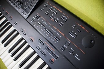 Roland G1000 Keyboard Workstation - 4