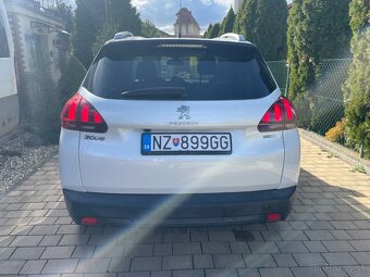 Peugeot 2008 - 4