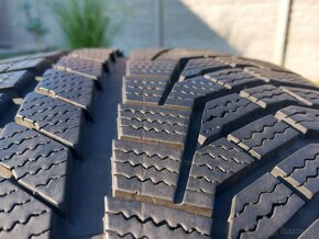 255/35 r19 zimne pneumatiky - 4