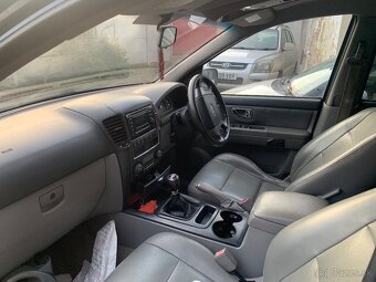 Kia Sorento2.5 cedí 2008 dovoz gb - 4