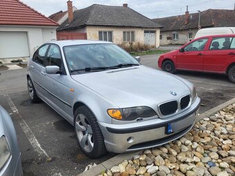 Predám BMW E46 318i facelift - 4