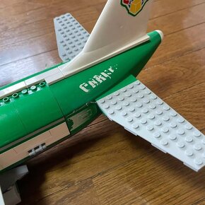 LEGO 7734 Cargo Plane City - 4