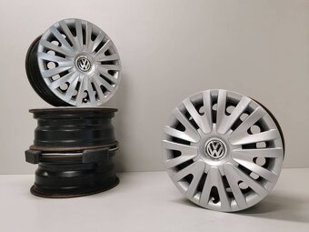 Vw Golf plechové disky 6x15 5x112 ET47 puklice - 4