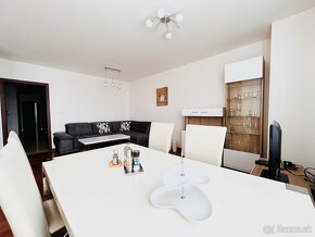 Exkluzívny priestranný zrekonštruovaný 3i apartmán, 87m2 - 4