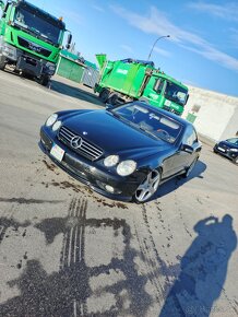 Mercedes Benz CL500 V8 - 4