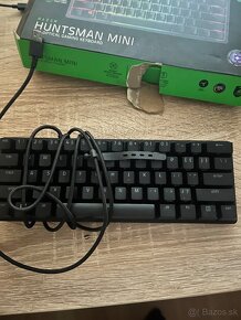 Herná klávesnica Razer Huntsman Mini (Purple Switch) – US La - 4