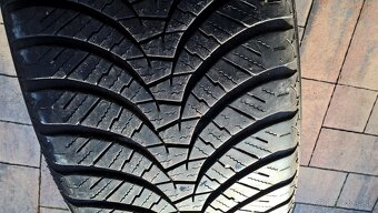 2 ks ZIMNÉ 225/55 R19 98V FALKEN dezén cca 6-6,5 mm rok 2021 - 4